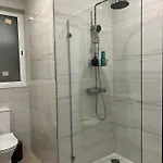 Luxury Private & St Julians - Shared Guest house