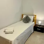 Luxury Private & St Julians - Shared Is-Swieqi