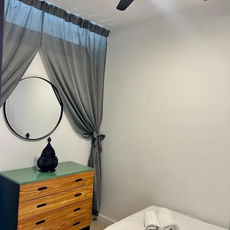 Luxury Private & St Julians - Shared