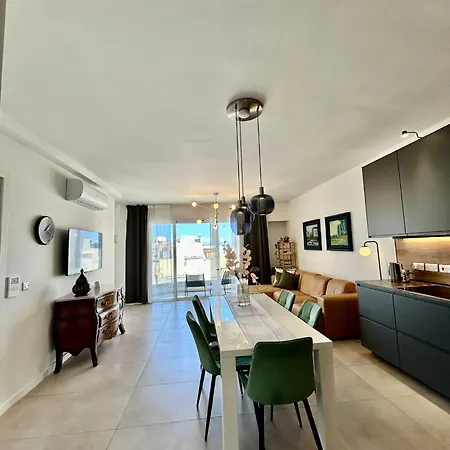 Luxury Private & St Julians - Shared * Is-Swieqi
