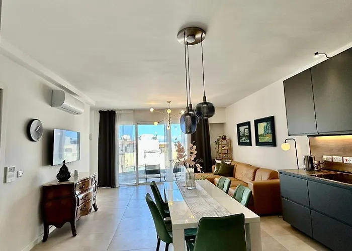 Luxury Private & St Julians - Shared * Is-Swieqi