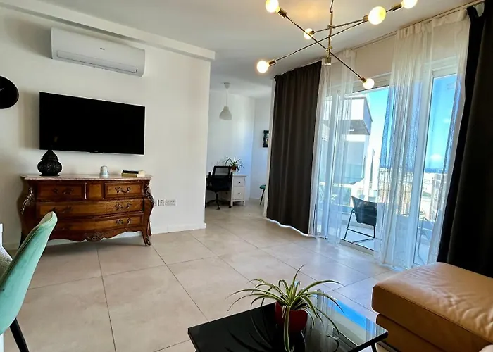 Luxury Private & St Julians - Shared 게스트하우스 Is-Swieqi